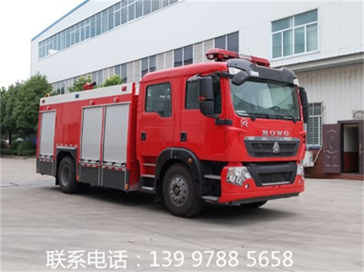 JDF5174GXFSG80Z6型水罐消防車(chē)1_副本.jpg